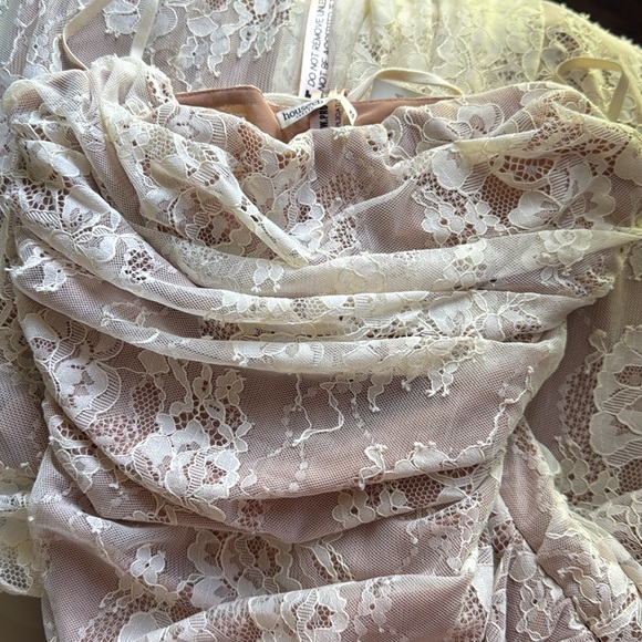 House of CB ‘Artemis’ Vintage Cream Lace Maxi Dress NWT - Picture 10 of 11